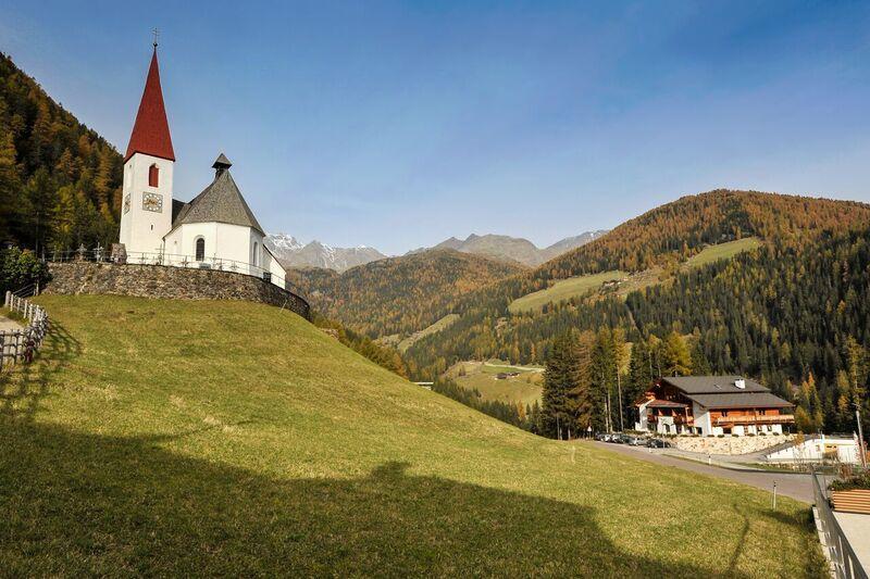 Hotel Arnstein Santa Gertrude Exterior photo